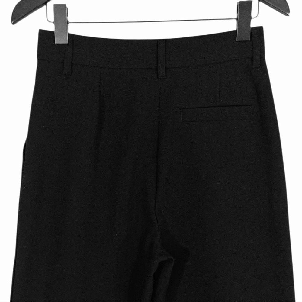 Oak + Fort Straight Leg Pleated Pants in Black Size 4 Straight Cropped Leg - Picture 7 of 8